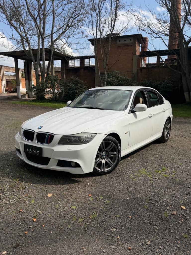 Bmw Series 3 2.0 318i Auto - Automática
