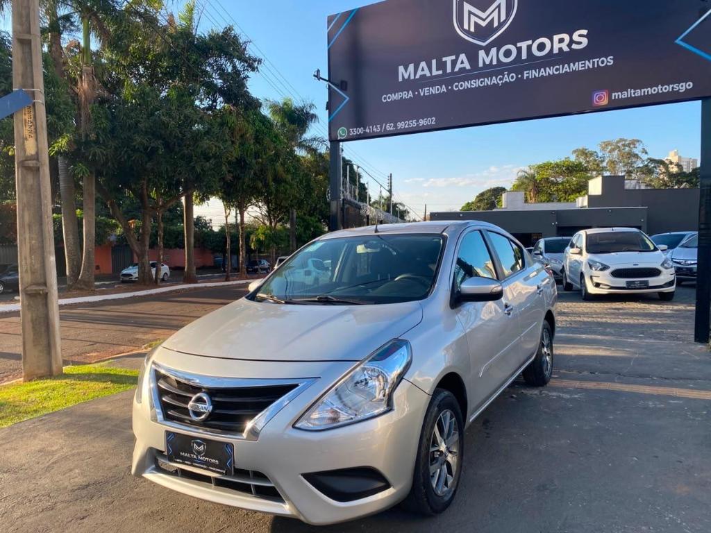 Nissan Versa SV 1.6 16V 2020