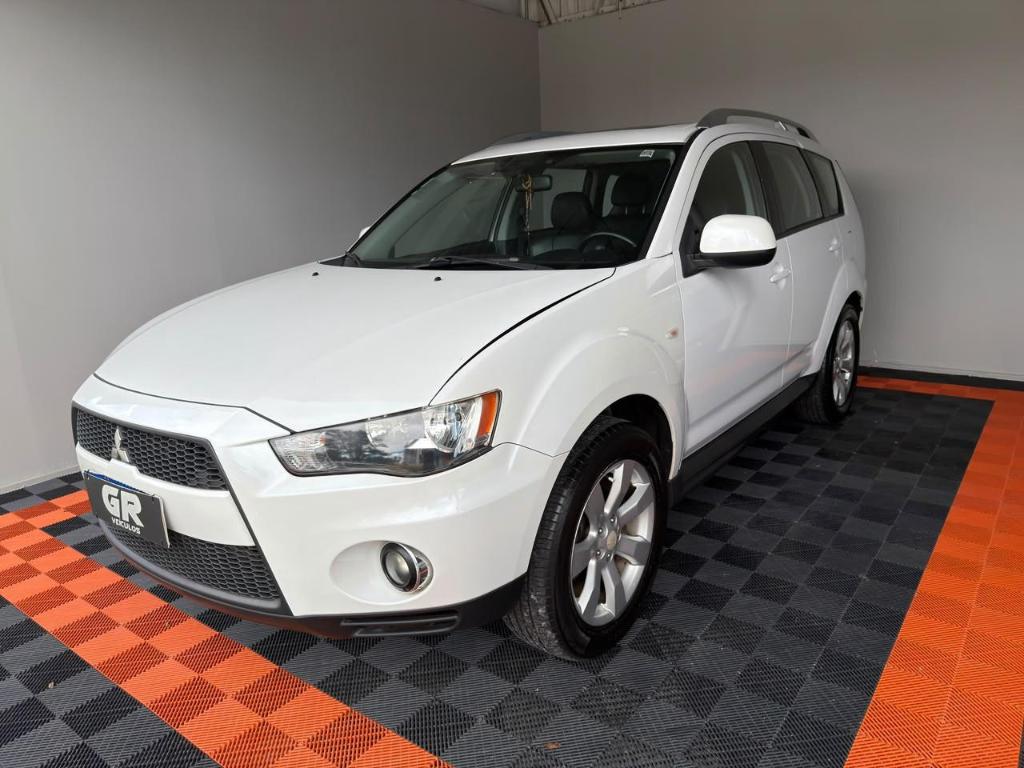 Mitsubishi Outlander 3.0 GT 4X4 V6 24V GASOLINA 4P AUTOMÁTICO 2011