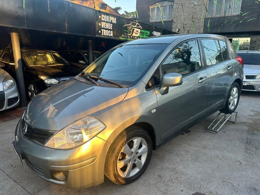 Nissan Tiida TIIDA Sedan 1.8 16V Flex Fuel 4p 2013