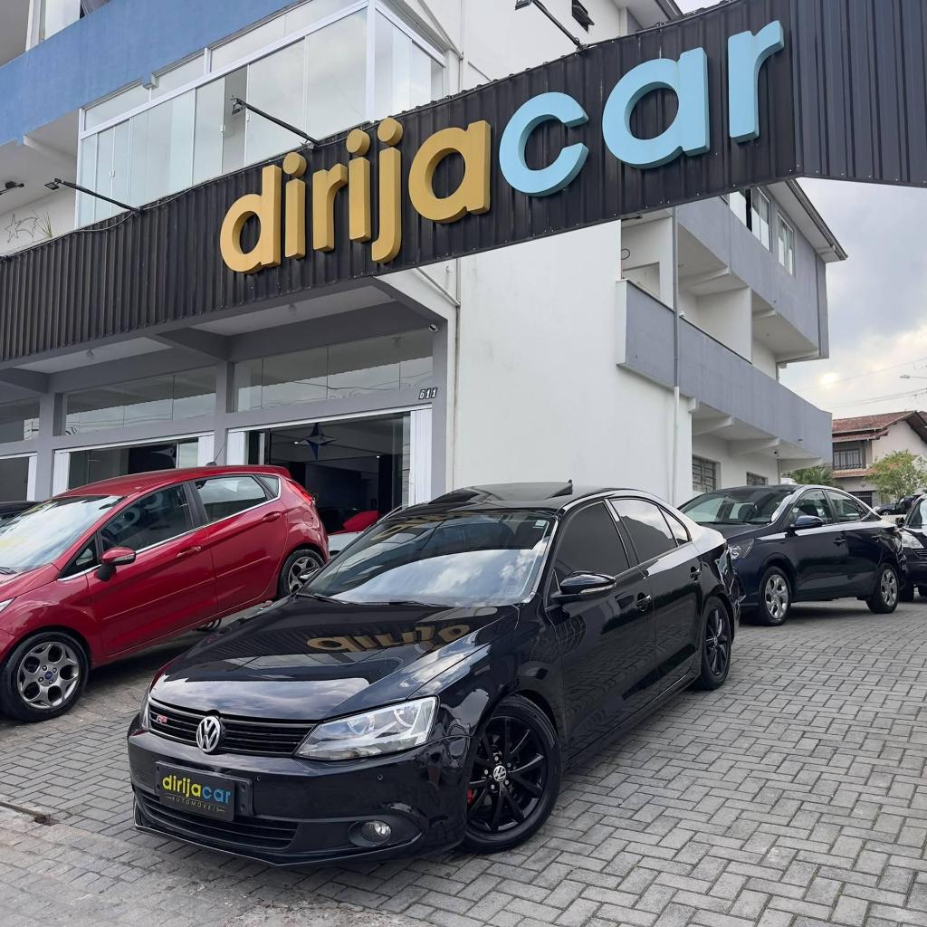 Volkswagen Jetta COMFORTLINE 2.0 8V FLEX 2013