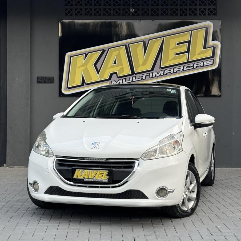 Peugeot 208 2015
