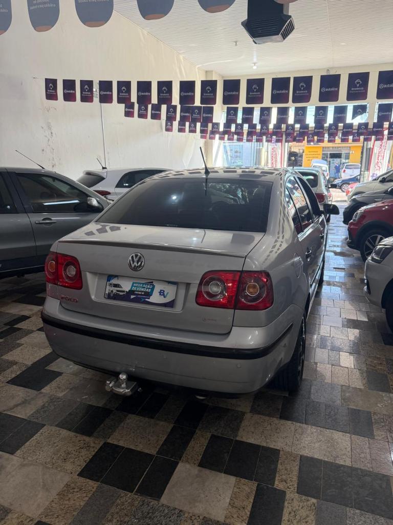 Volkswagen Polo Polo 1.6 Mi/S.Ouro 1.6 Mi Tot.Flex 8V 5p 2008