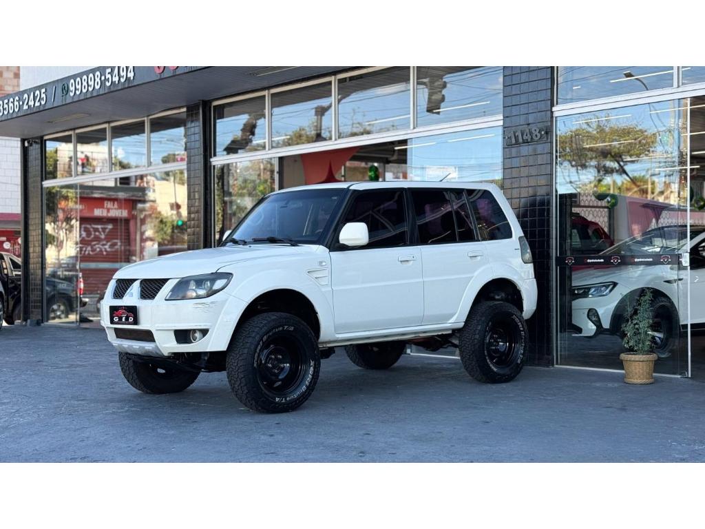 Mitsubishi Pajero Pajero TR4 2.0 Flex 16V 4X2 Aut. 2011