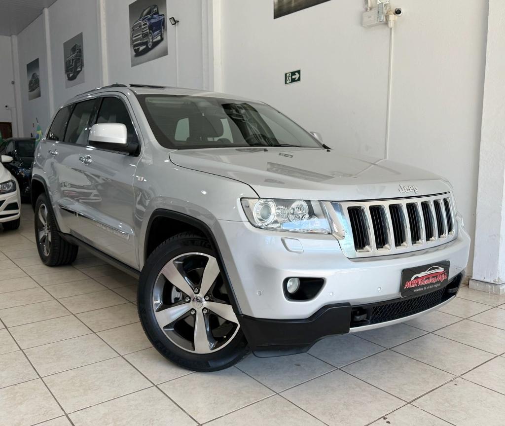Jeep Grand Cherokee LIMITED 3.0 TB AT 2013