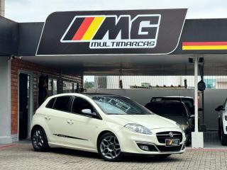 Foto do veículo Fiat Bravo Blackmotion 1.8 Dualogic Flex 5p
