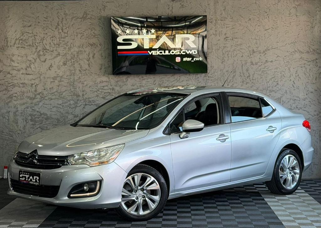 Citroën C4 Lounge C4 LOUNGE Exclusive 2.0 Flex 4p Aut. 2014