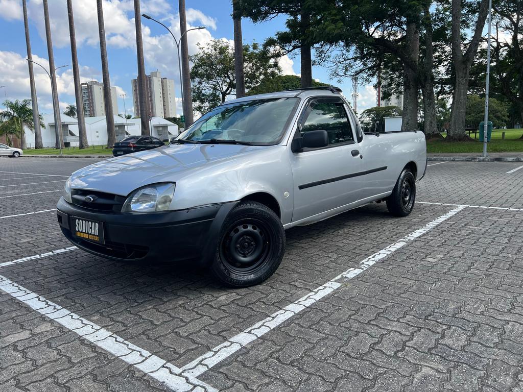 Ford Courier 1.6 L 8V FLEX MANUAL 2012