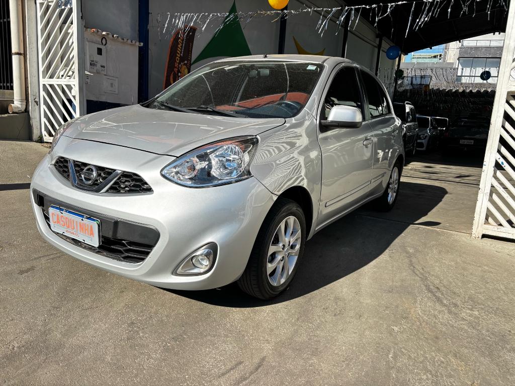 Nissan March 1.6 SV 16V FLEX 4P MANUAL 2015