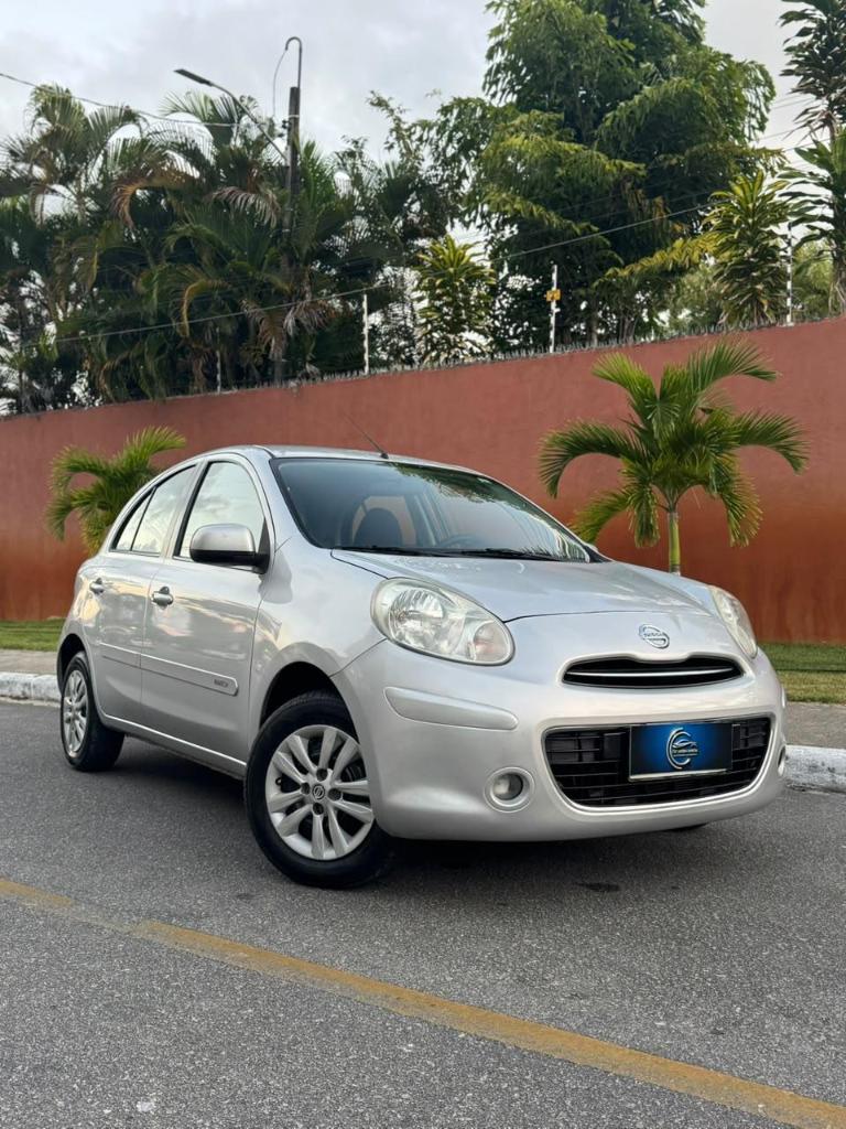 Nissan March 1.6 S 16V FLEX 4P MANUAL 2014