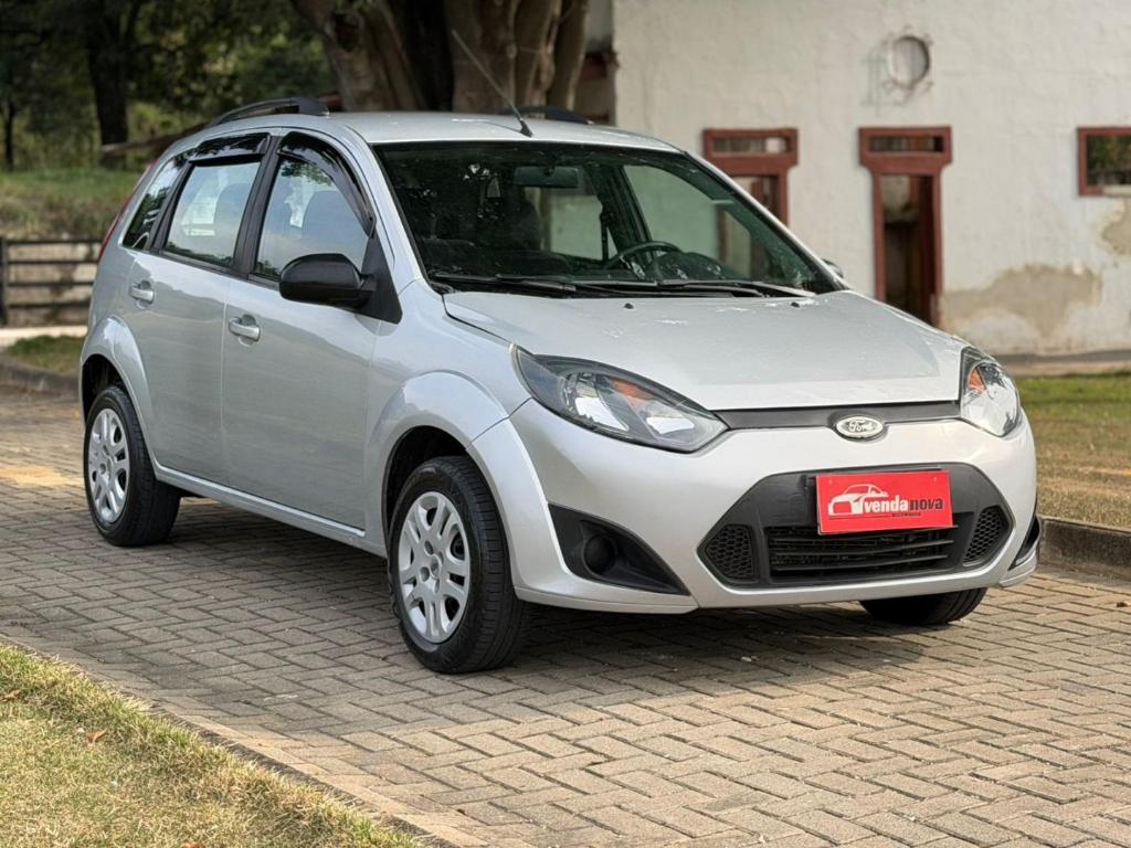 Ford Fiesta 1.0 ROCAM SE 8V FLEX 4P MANUAL 2014