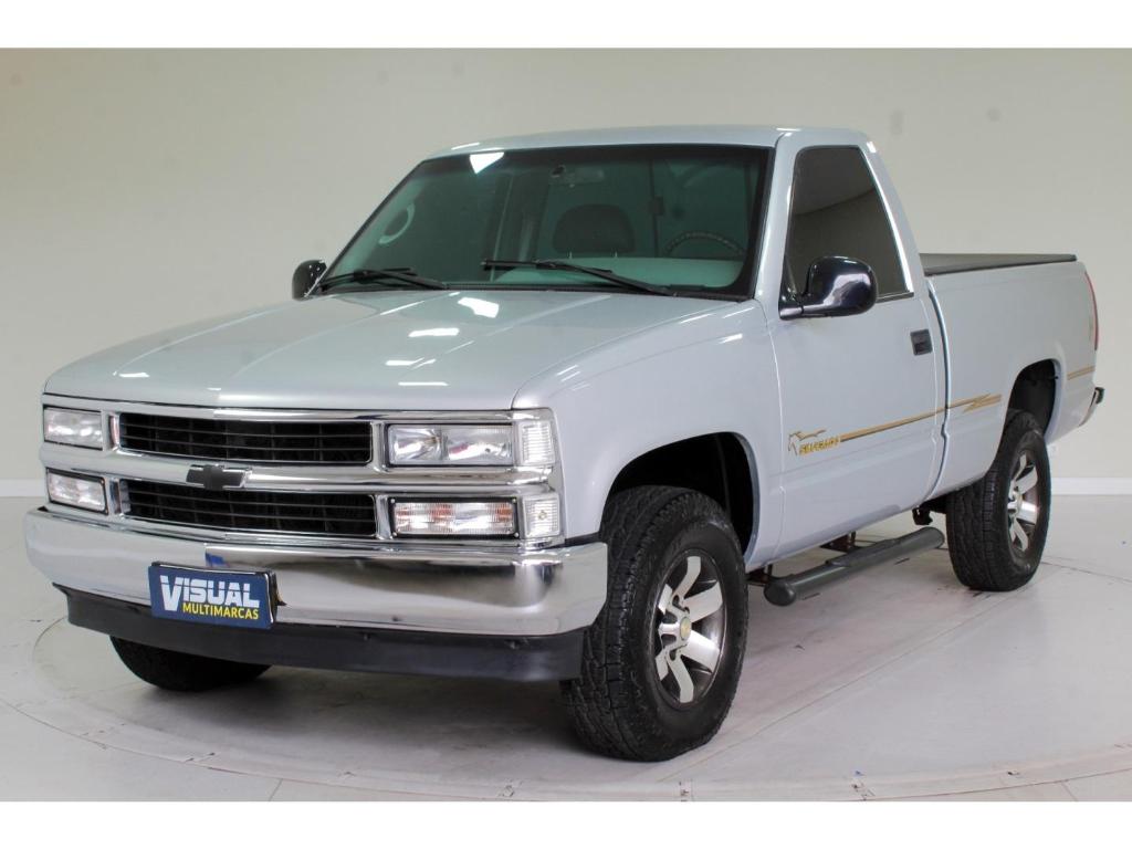 Chevrolet Silverado 2001