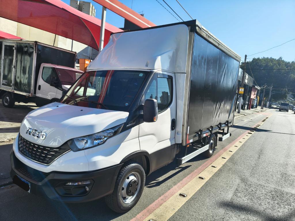 Iveco Daily DAILY CHASSI 35-150 Longo 3.0 (Diesel) 2021
