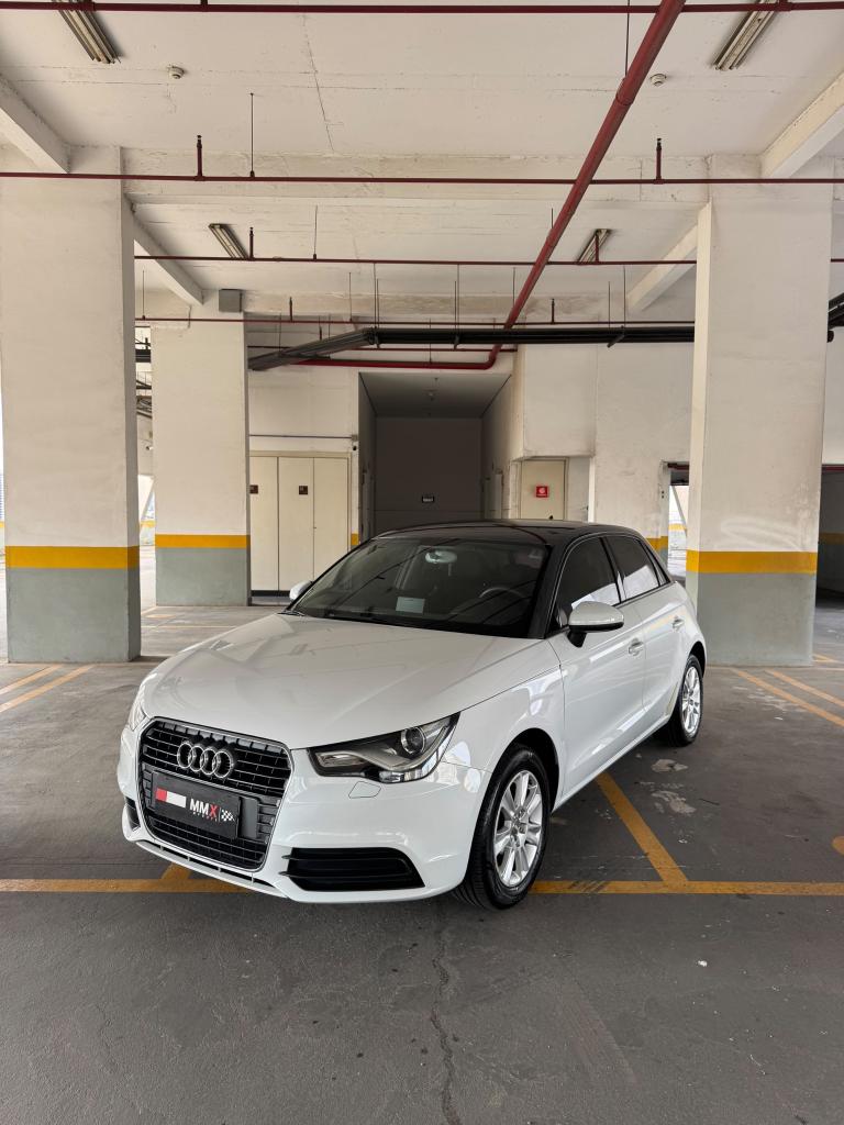 Audi A1 1.4 TFSI SPORTBACK ATTRACTION 16V 122CV GASOLINA 4P S-TRONIC 2015