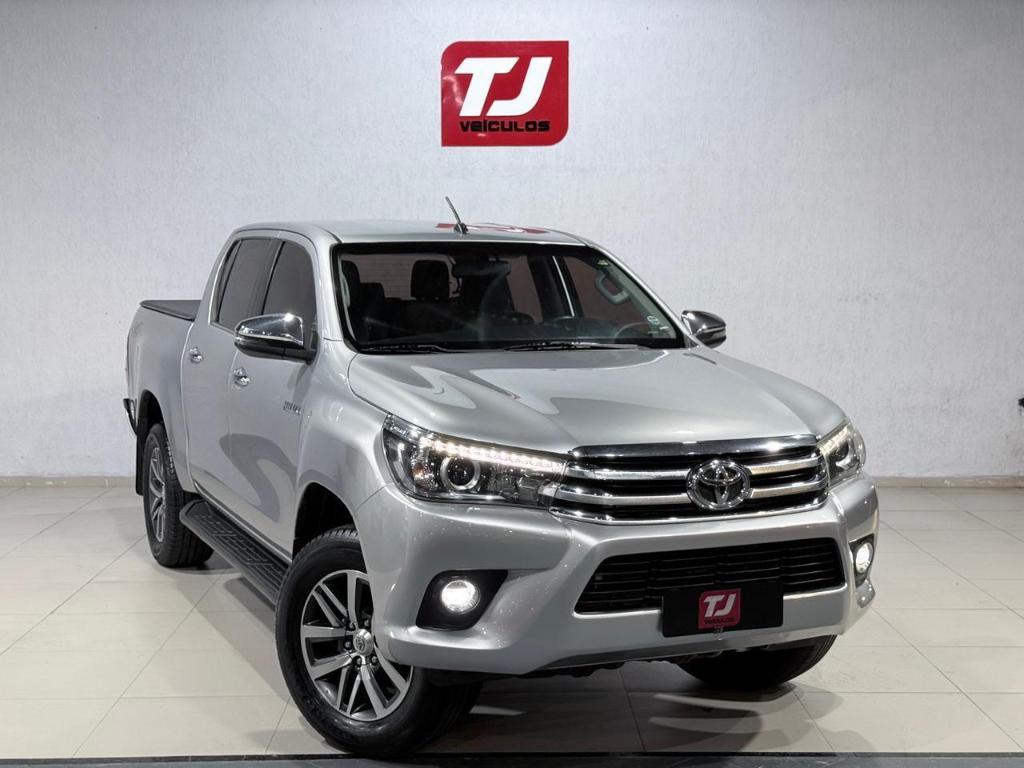 Toyota Hilux CD SRX 4X4 2.8 TB AT 2018