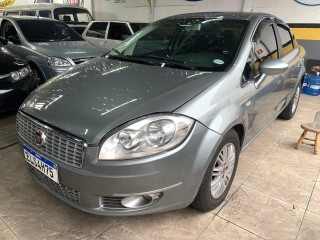 Foto do veículo Fiat Linea Absolute 1.9/1.8 Flex Dualogic 4p