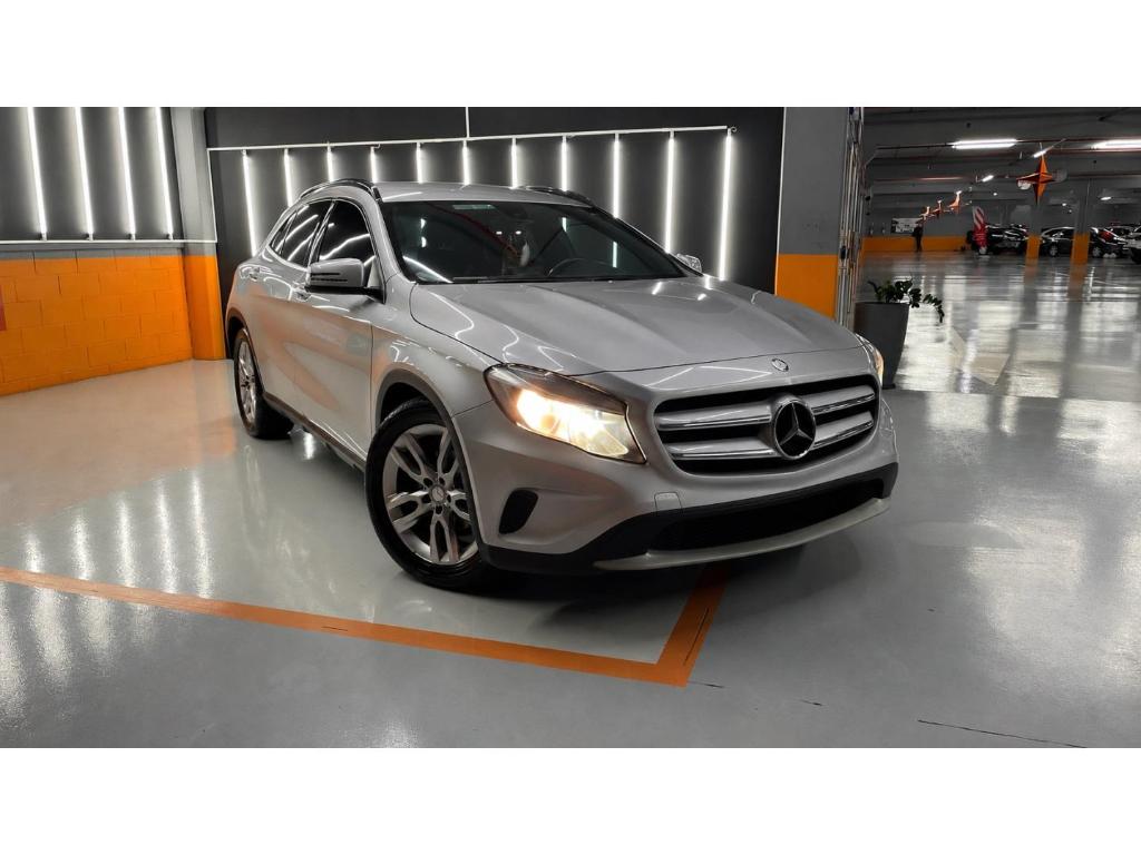 Mercedes-Benz B 200 Gasolina 2015