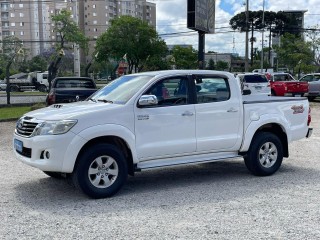 Foto do veículo Toyota Hilux 3.0 Srv 4x4 Cd 16v Turbo Intercooler 4p Automático
