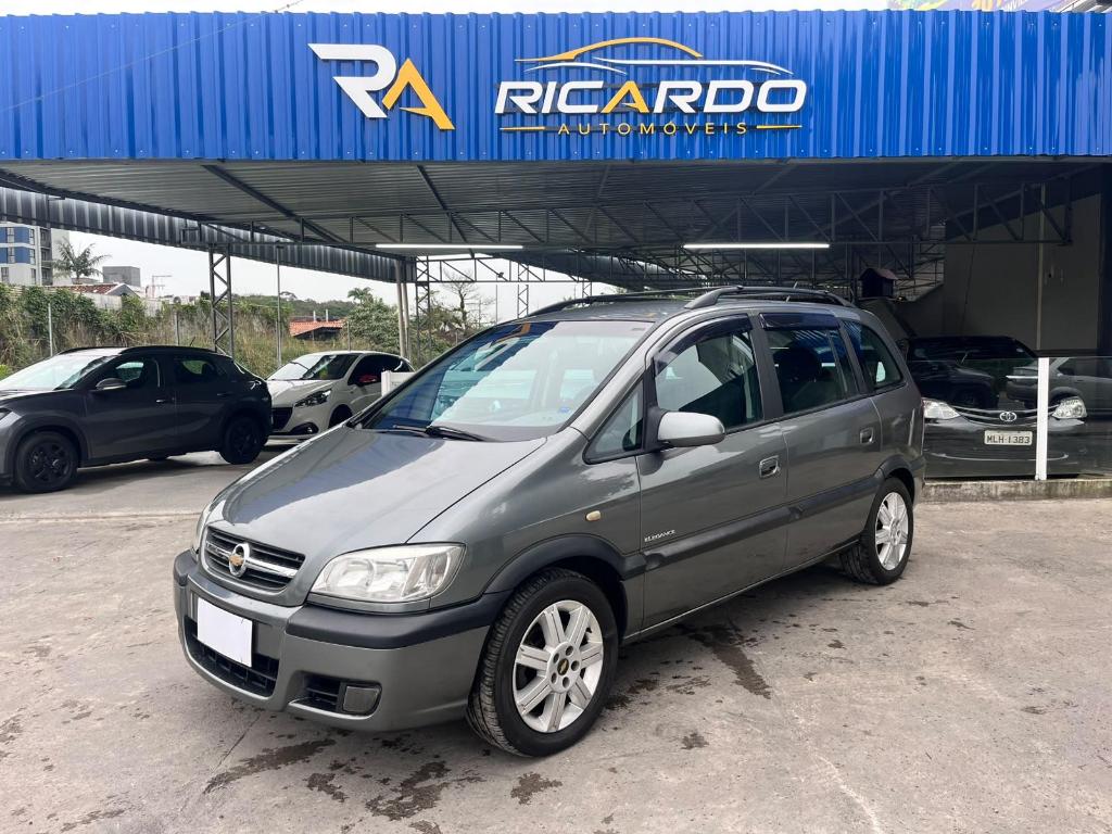Chevrolet Zafira Eleg.2.0 Mpfi Flexpower 8v 5p Aut - Automática