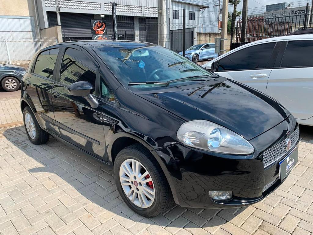 Fiat Punto Punto ATTRACTIVE 1.4 Fire Flex 8V 5p 2011