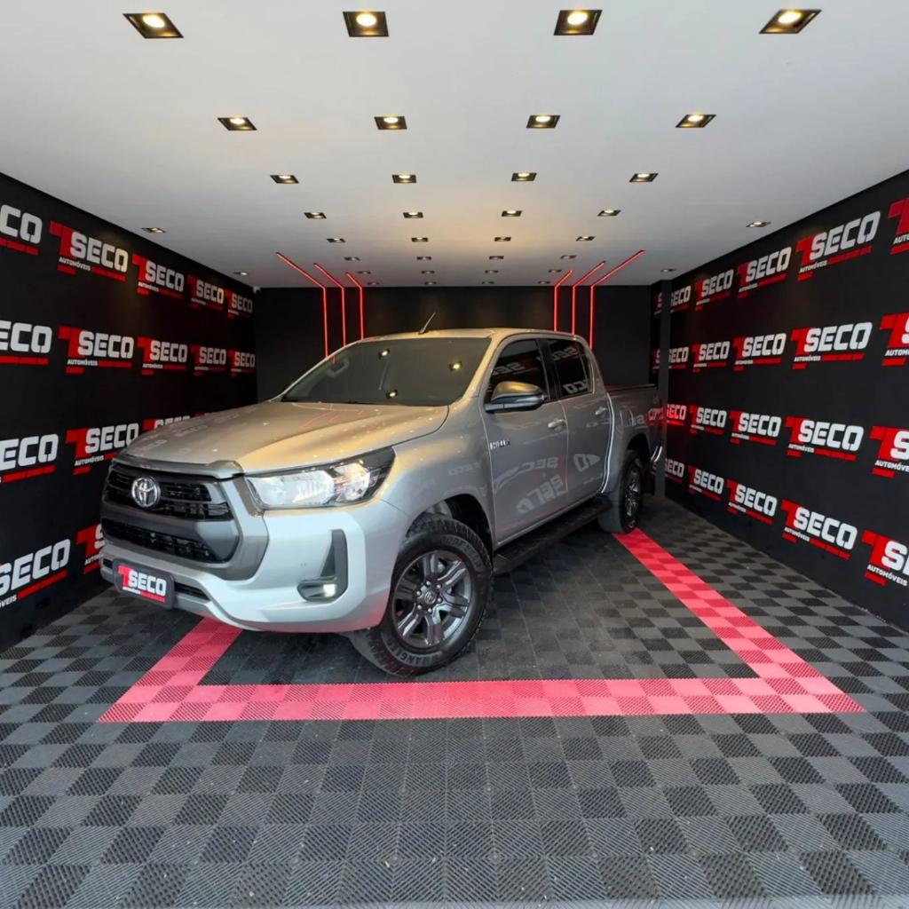 Toyota Hilux Hilux CD SR 4x4 2.8 TDI Diesel Aut. 2022