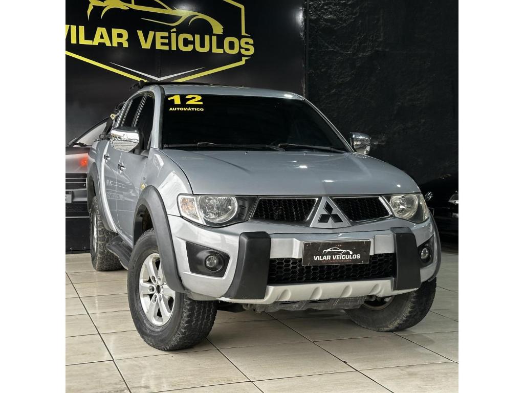 Mitsubishi L200 2012
