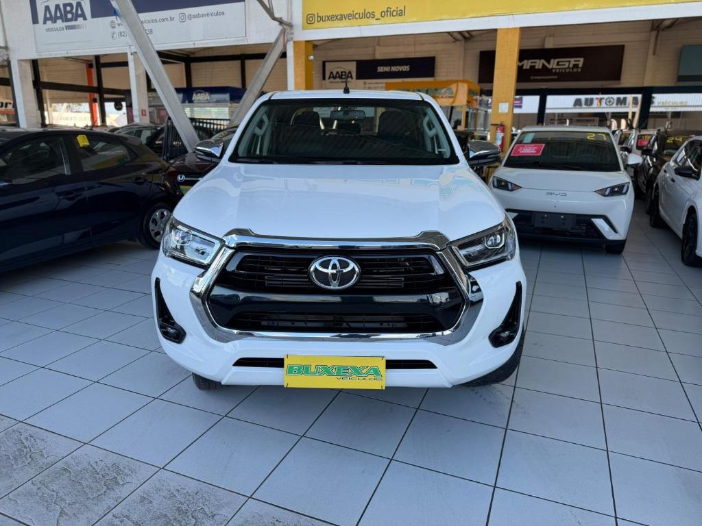 Toyota Hilux HILUX CD SRV 4X4 2.8 TDI DIESEL AUT. 2025