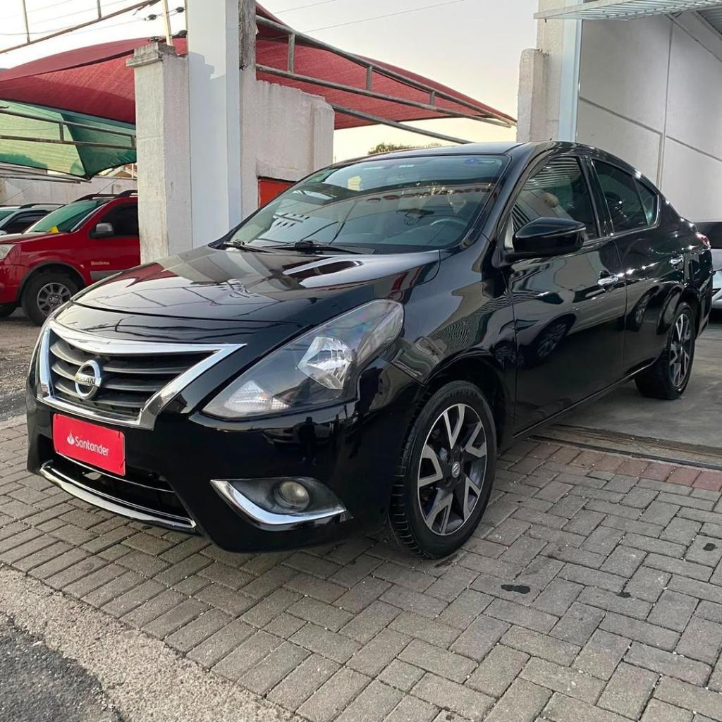 Nissan Versa
