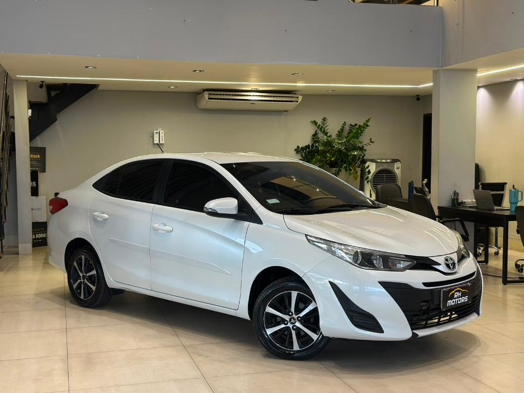 Toyota Yaris YARIS XL Live 1.3 Flex 16V 5p Aut. 2021