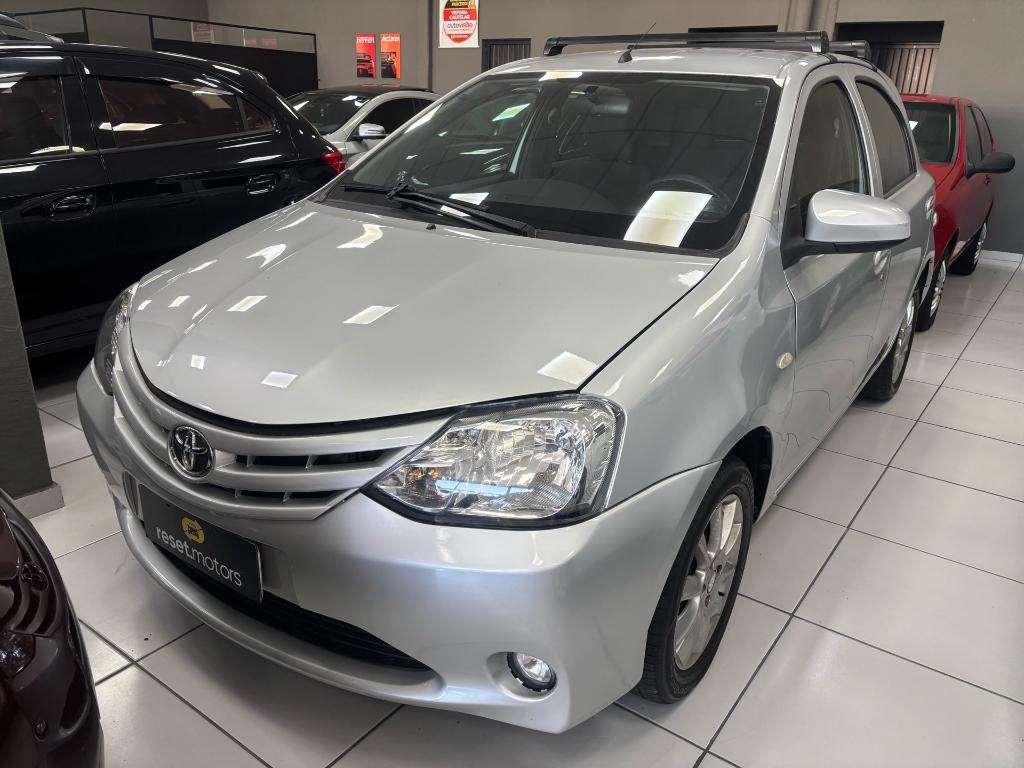 Toyota Etios 2015