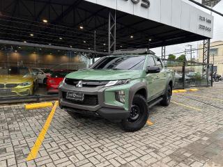 Foto do veículo Mitsubishi L200 Triton Savana 3.2 Cd Tbi Dies. Aut.