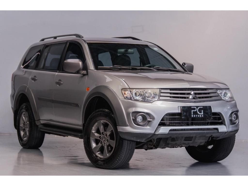 Mitsubishi Pajero Pajero OUTDOOR 3.2 4x4 T.I. Dies.5p Aut. 2018