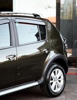 Foto do veículo Renault Sandero 1.6 16v Hi-flex Stepway Auto