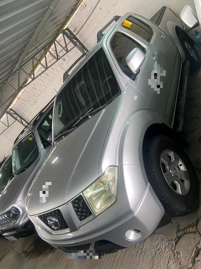 Nissan Frontier XE CD 4X2 2.5 TB DIESEL 2013