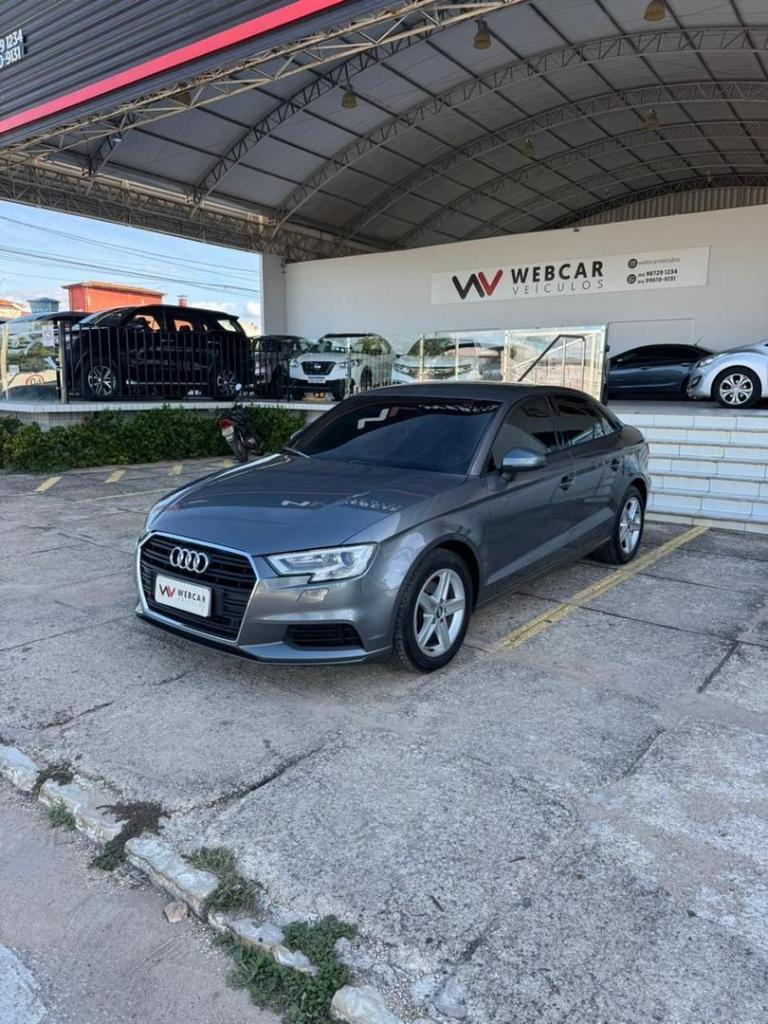 Audi A3 1.4 TFSI FLEX SEDAN PRESTIGE PLUS 25 ANOS TIPTRONIC 2019