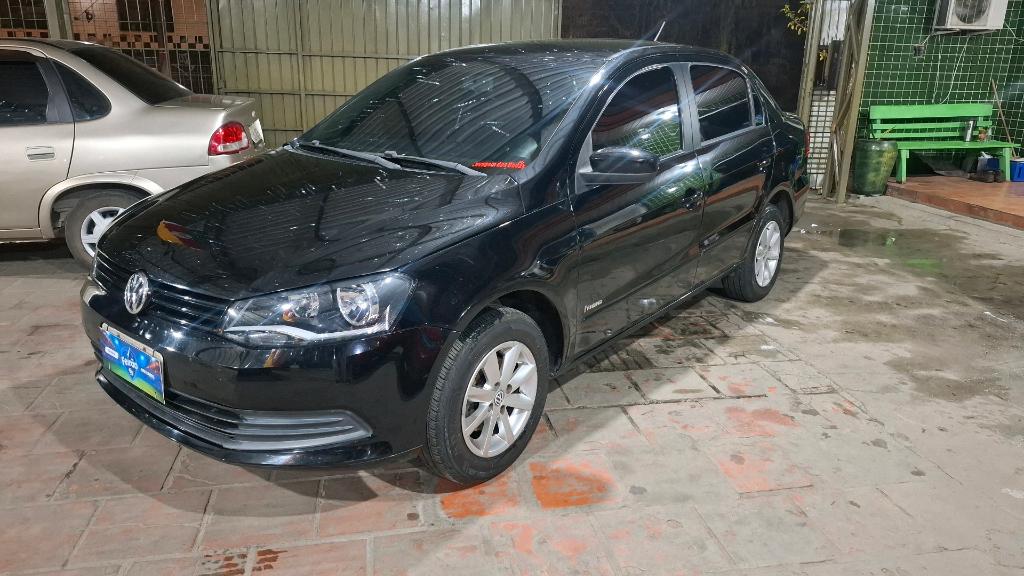 Volkswagen Voyage 2013