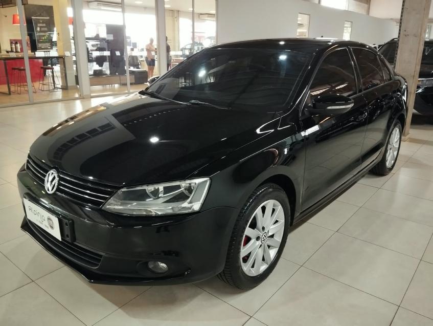 Volkswagen Jetta COMFORTLINE 2.0 8V FLEX 2013