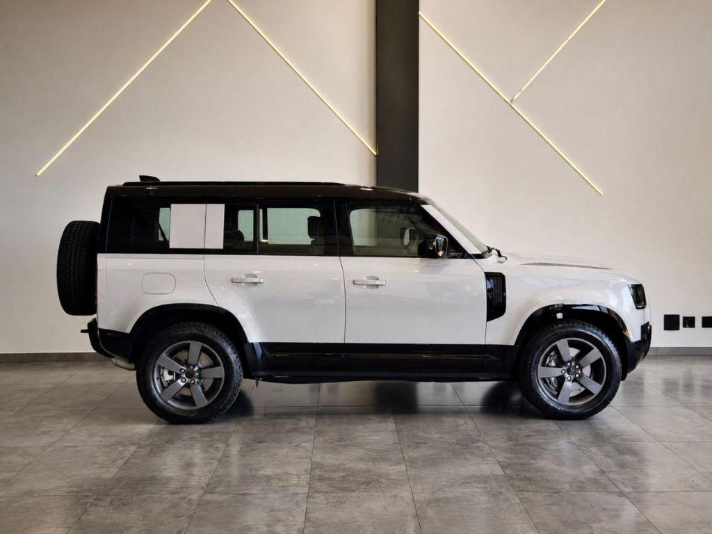 Land Rover Defender Defe. 110 X-DY.HSE D350 Die Aut. (Híb.) 2026