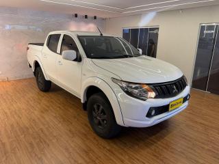 Foto do veículo Mitsubishi L200 2.4 D Triton Gl 4wd