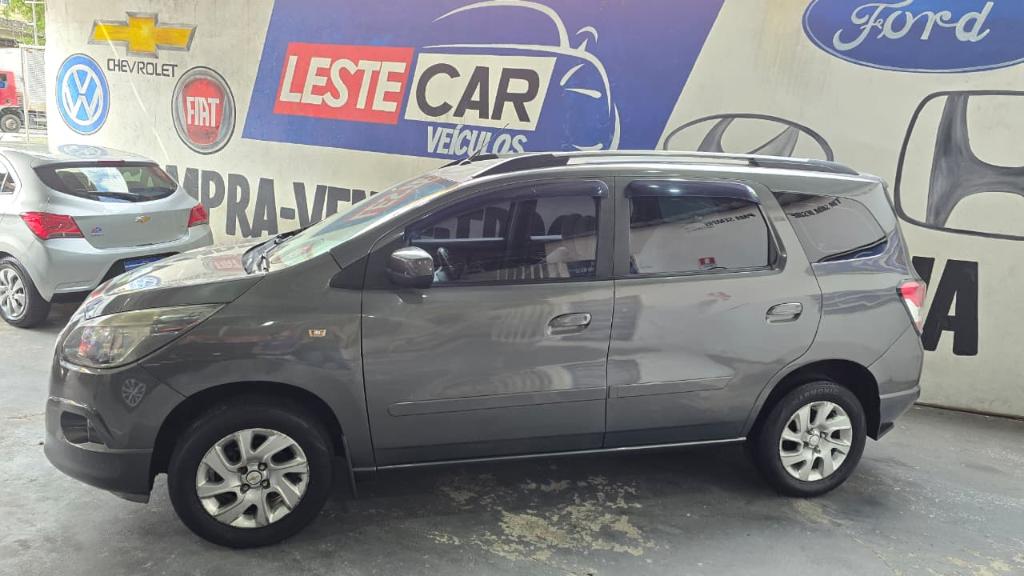 Chevrolet Spin 1.8 AT 2014