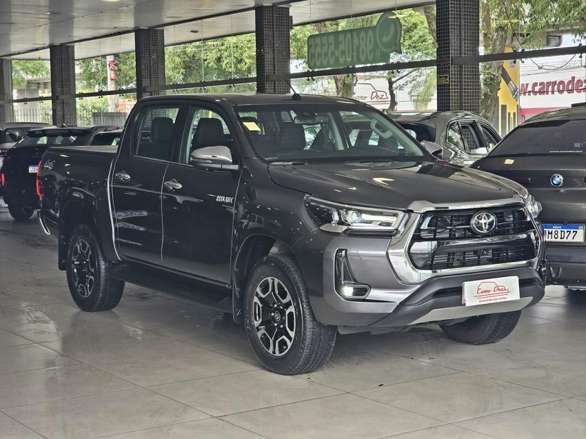 Toyota Hilux CD SRX 4X4 2.8 TB AT 2026