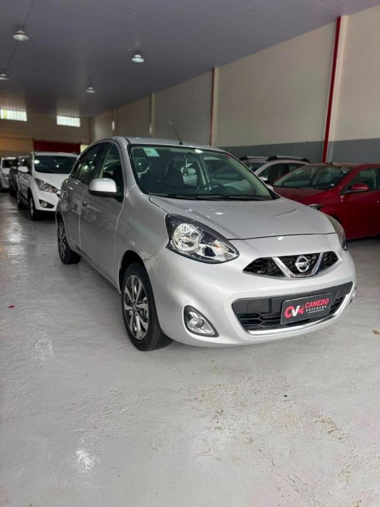 Nissan March 2015