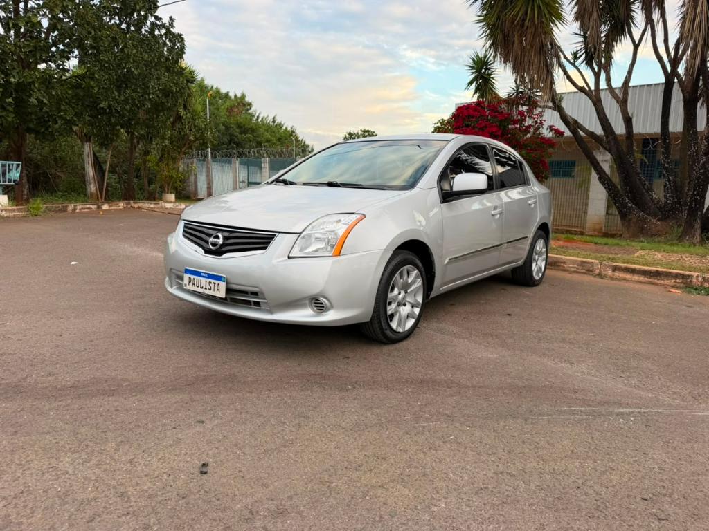 Nissan Sentra 2012