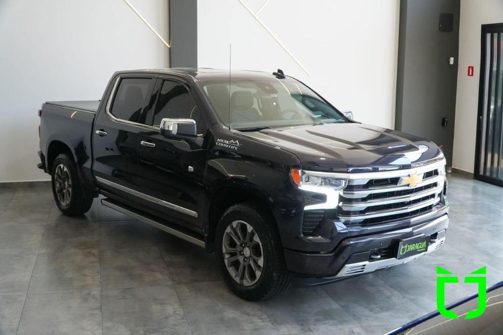 Chevrolet Silverado 5.3 Cd High Country Auto 4wd - Automática