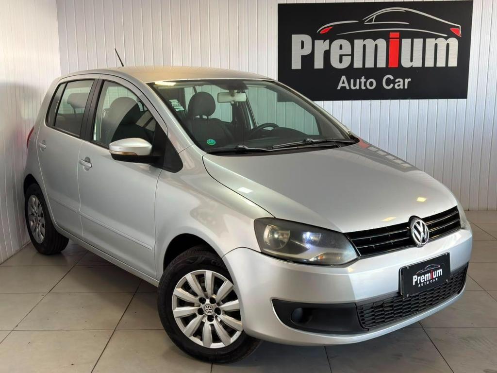 Volkswagen Fox Fox 1.0 Mi Total Flex 8V 3p 2013