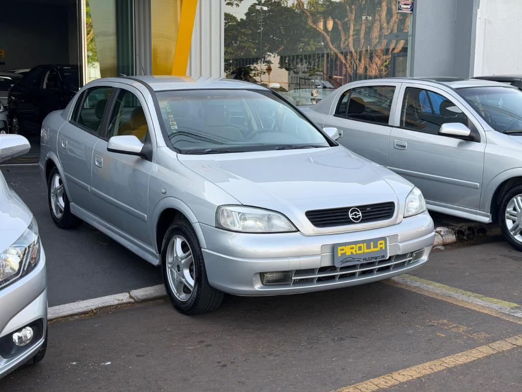 Chevrolet Astra Astra 2.0/ CD 2.0 8V 3p Aut. 2002