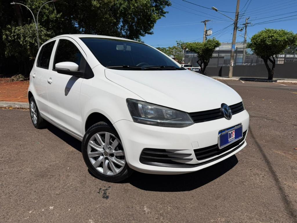 Volkswagen Fox Fox Trendline 1.0 Flex 12V 5p 2017