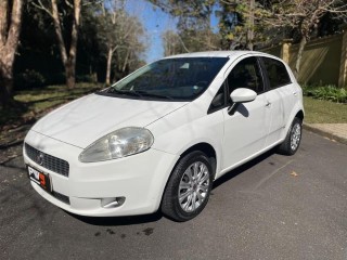 Foto do veículo Fiat Punto 1.6 16v Essence