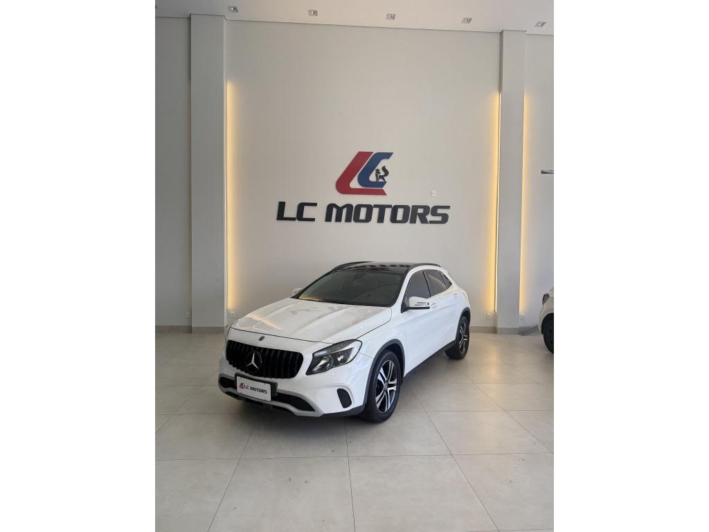 Mercedes-Benz B 200 Gasolina 2019