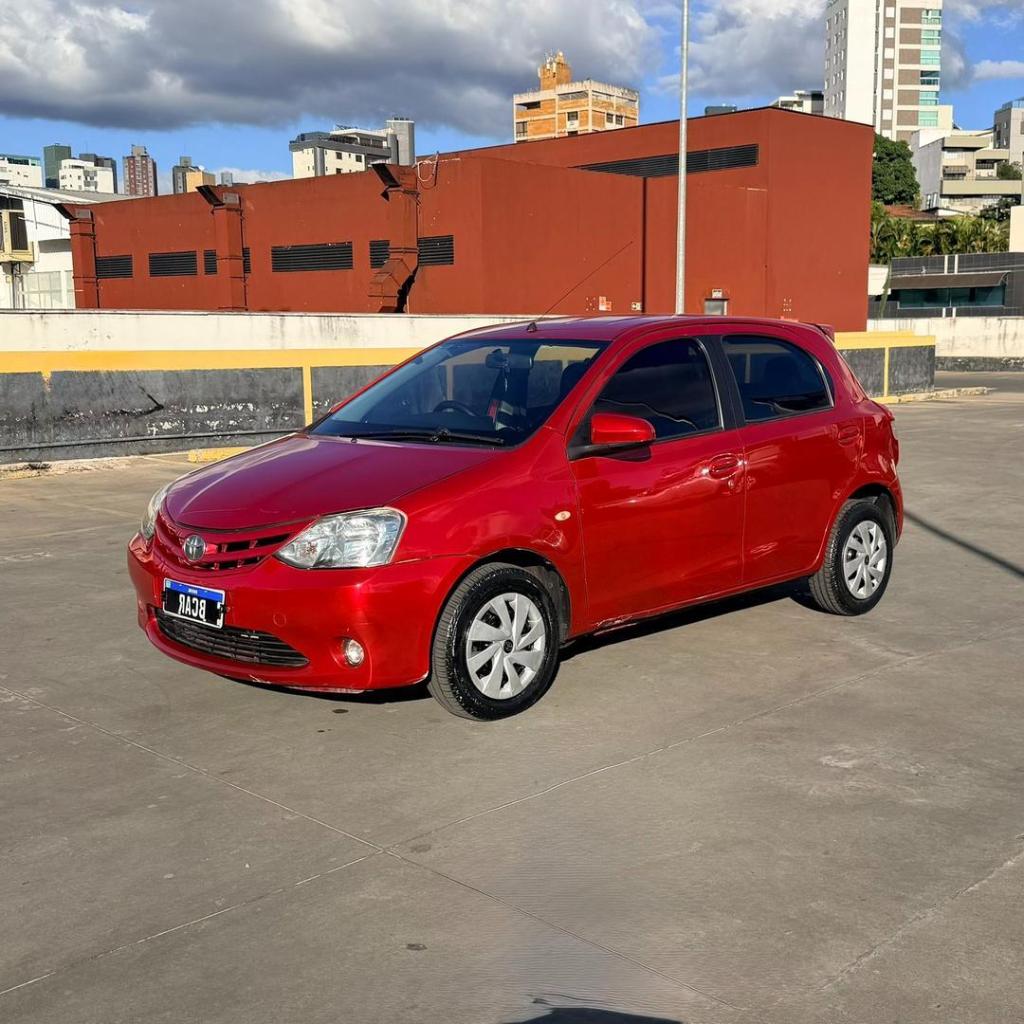 Toyota Etios ETIOS X 1.3 Flex 16V 5p Mec. 2014